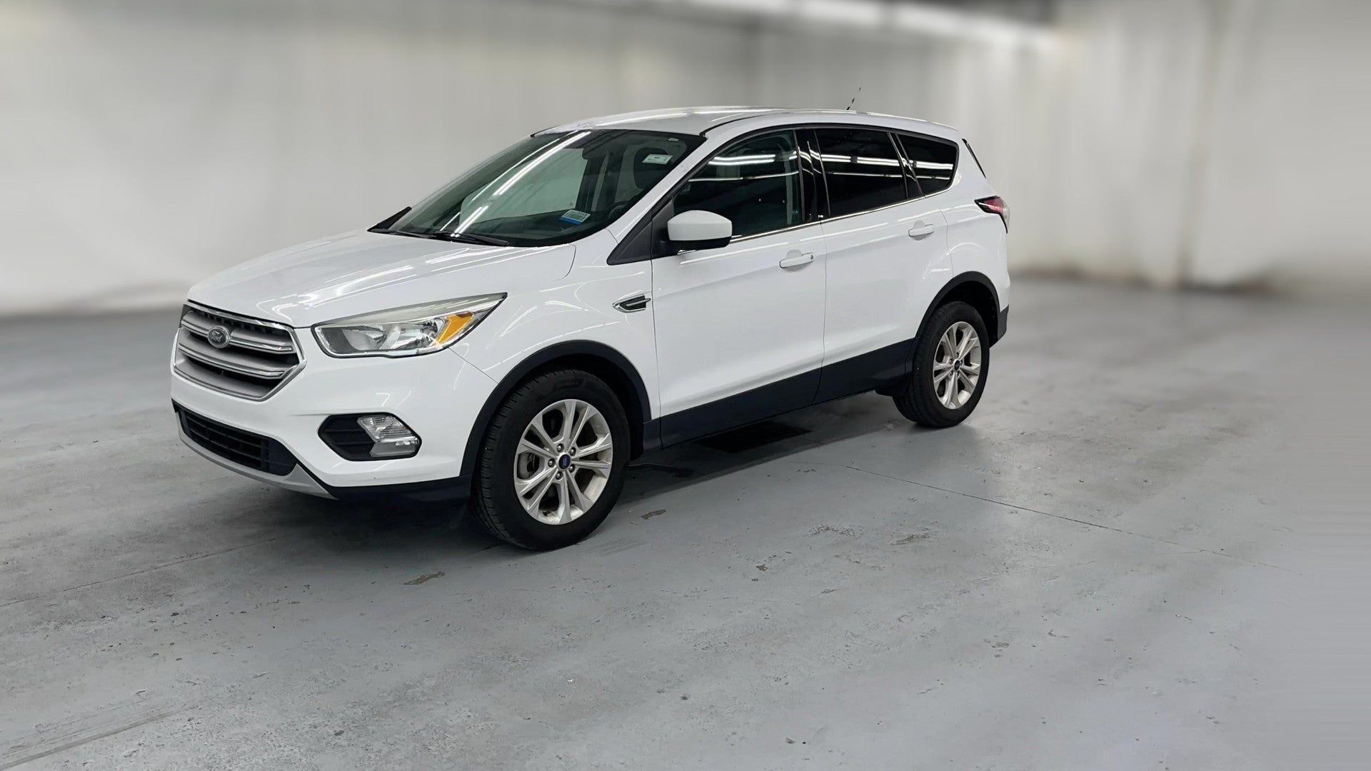 2017 Ford Escape vehicle photo