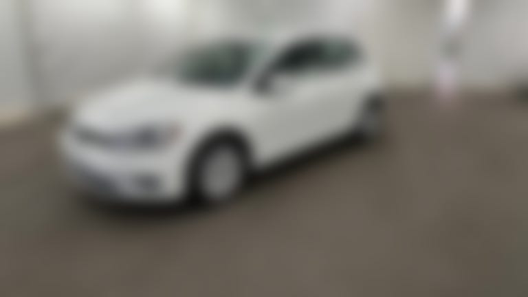 2019 Volkswagen Golf vehicle photo