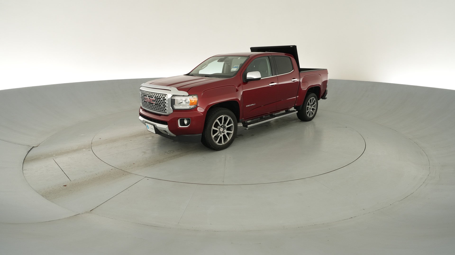2018 GMC Canyon Crew Cab vehicle photo