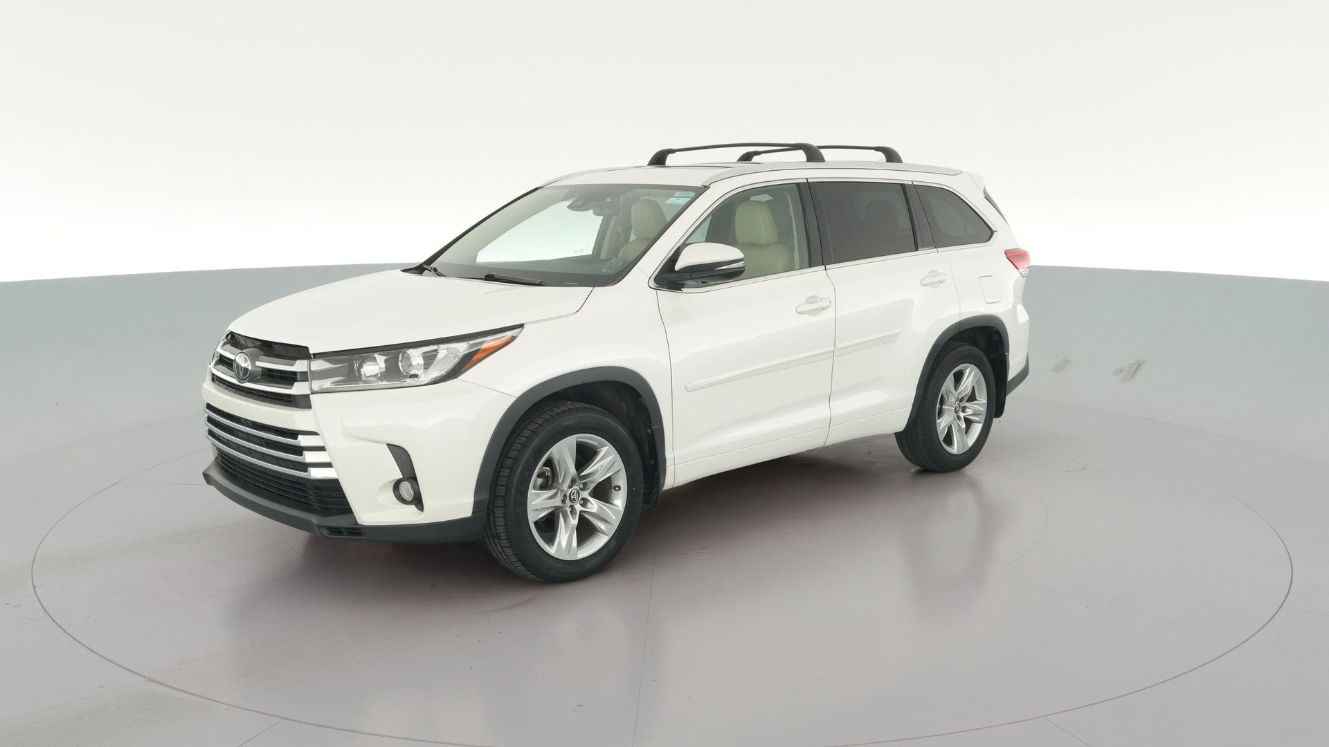 2018 Toyota Highlander vehicle photo