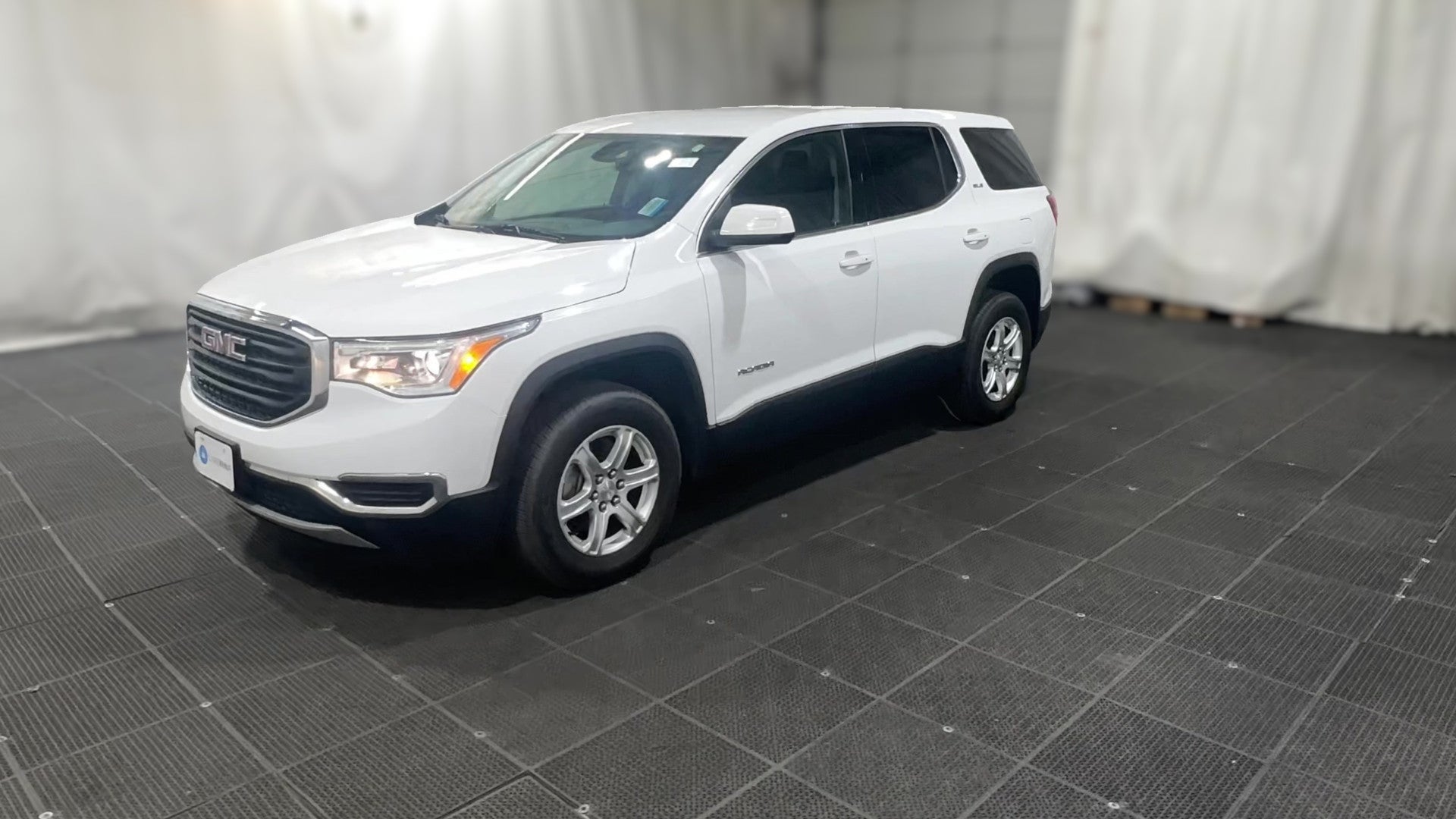 2019 GMC Acadia vehicle photo