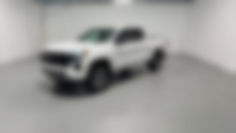 2024 Chevrolet Colorado Crew Cab vehicle photo