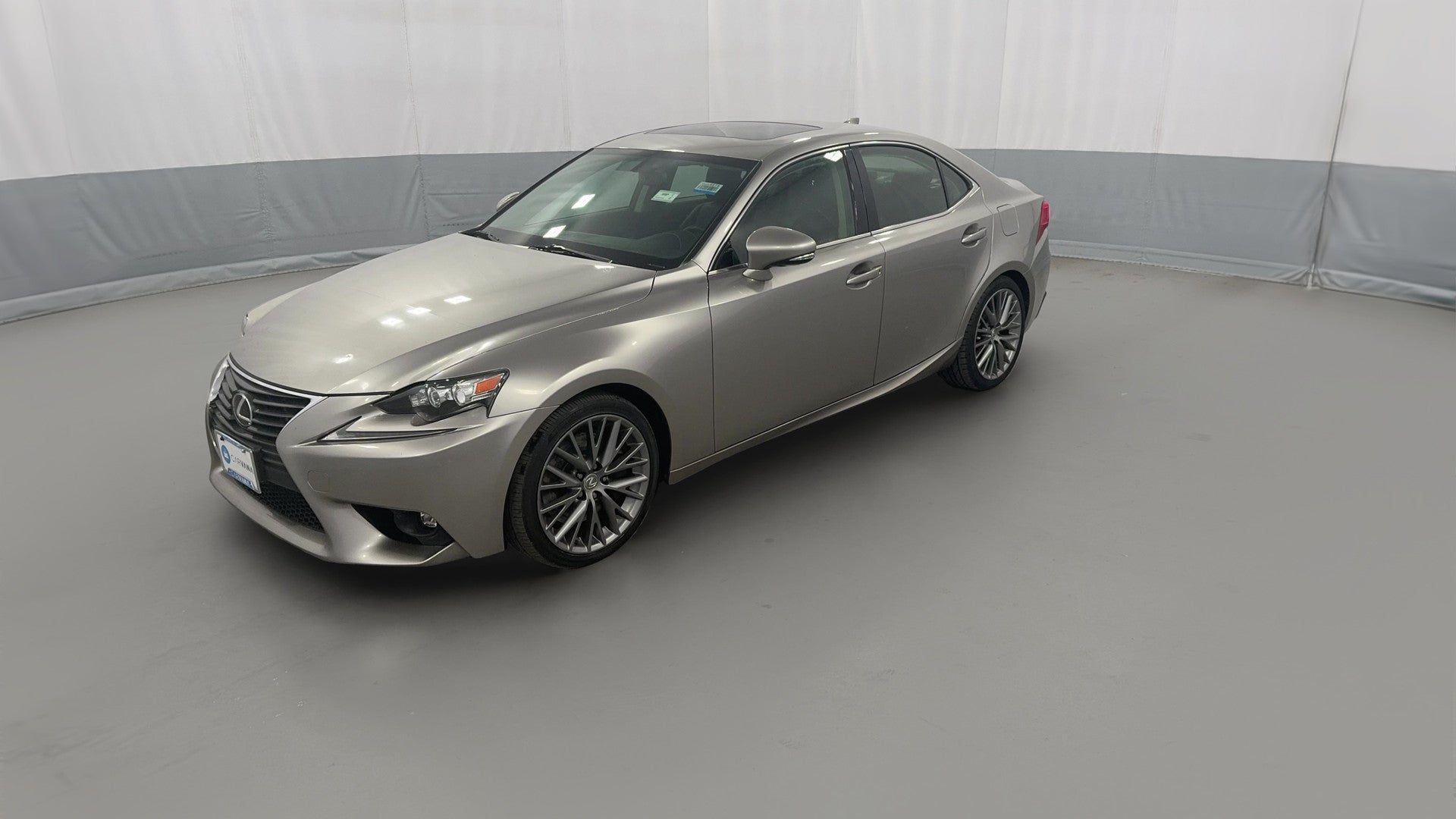 2016 Lexus IS vehicle photo