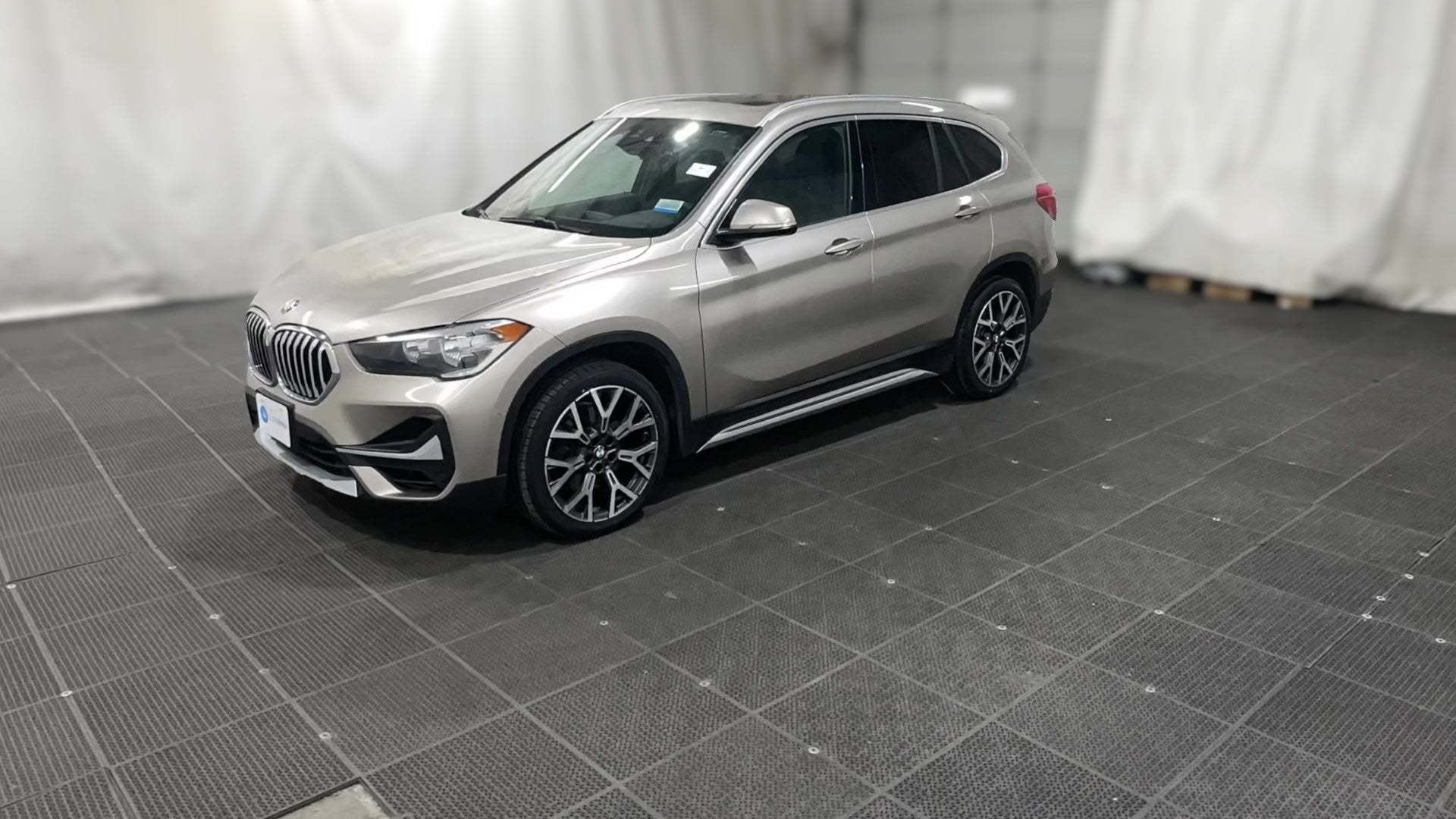 2021 BMW X1 vehicle photo