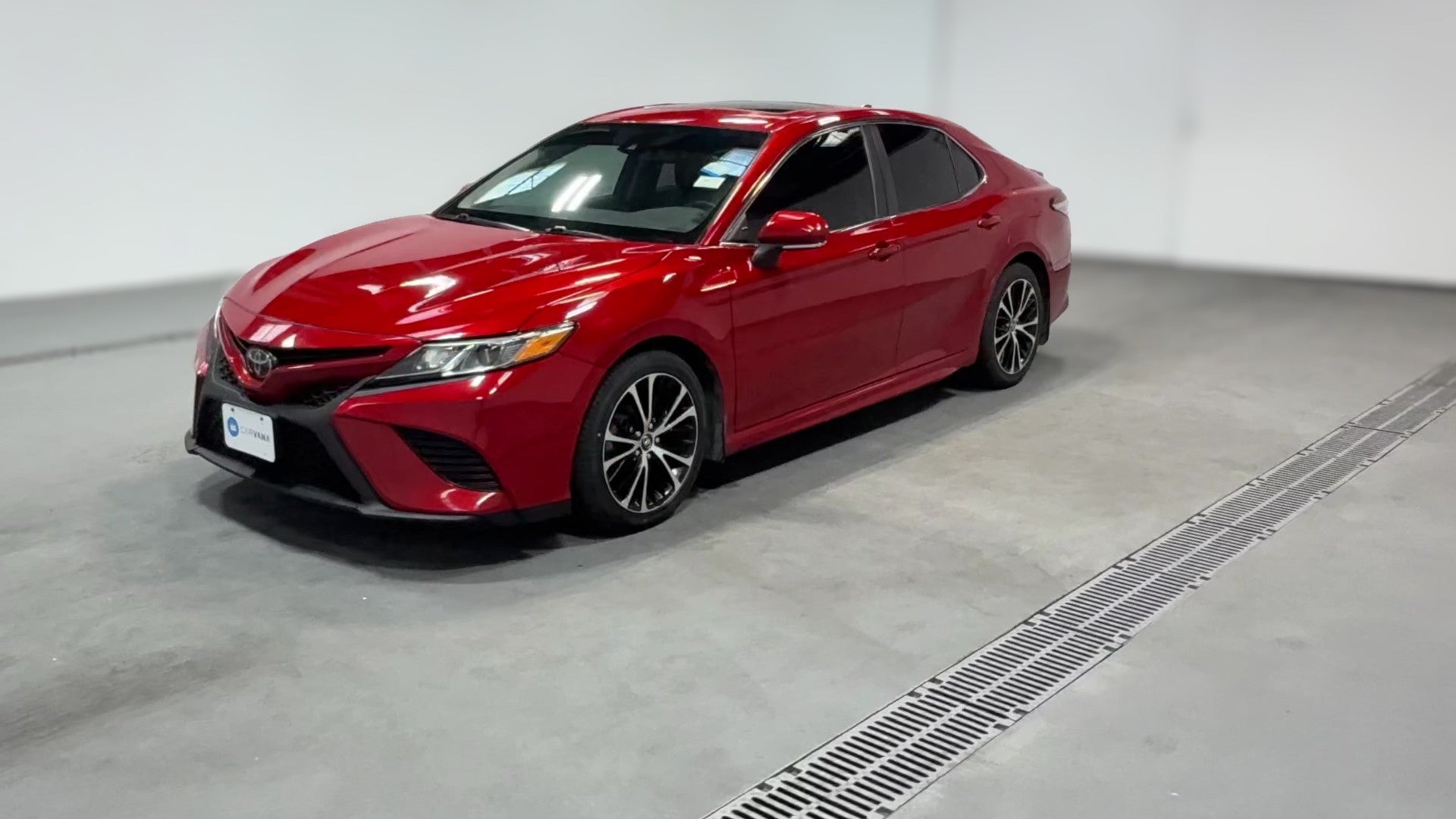 2020 Toyota Camry vehicle photo