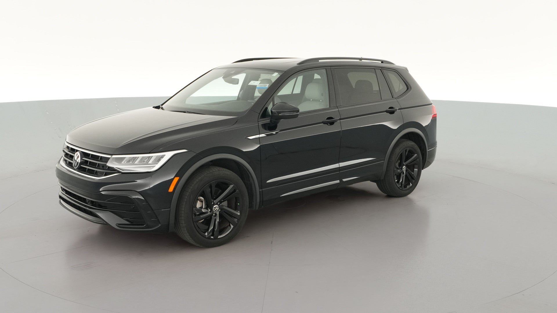 2023 Volkswagen Tiguan vehicle photo