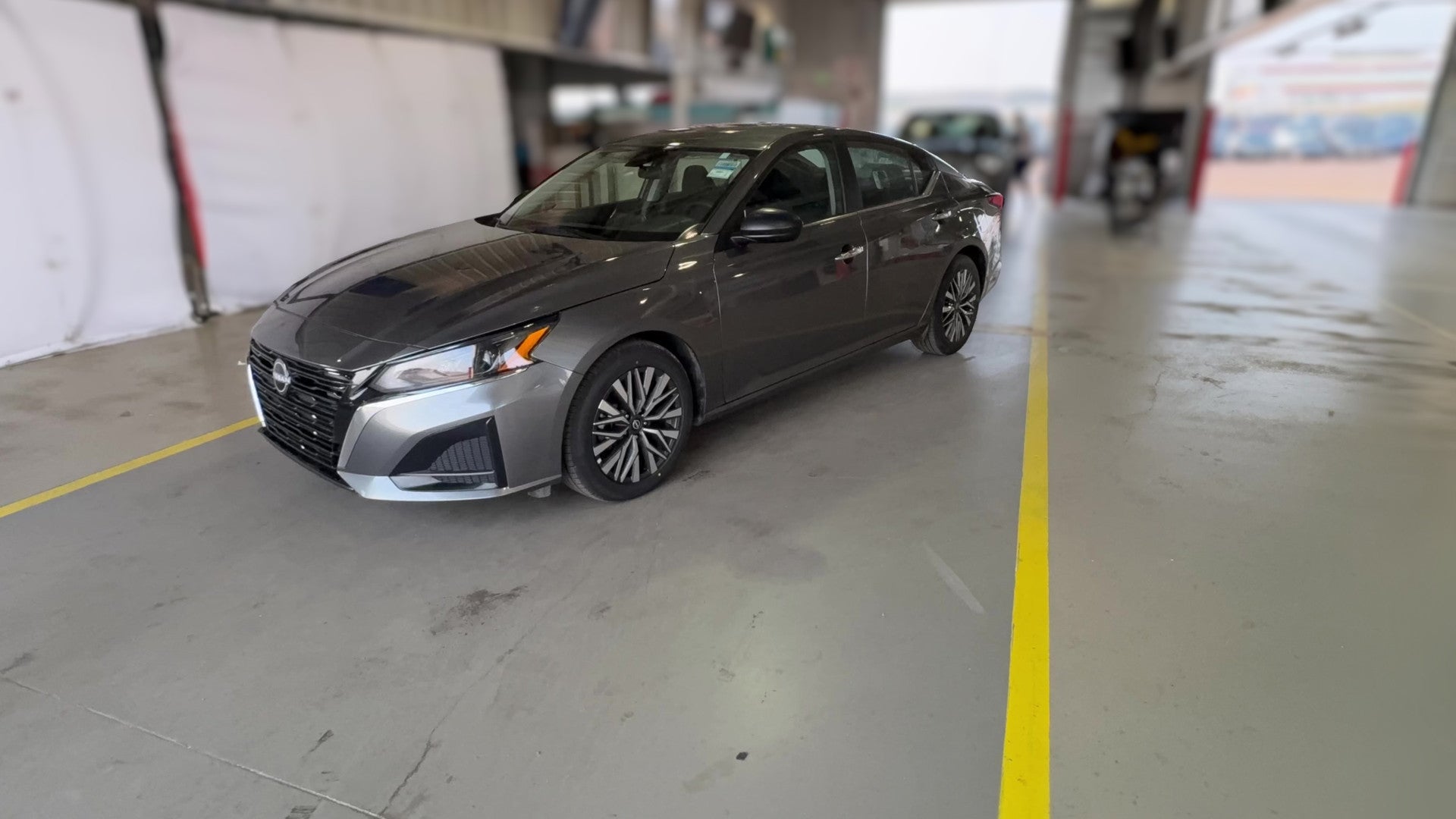 2025 Nissan Altima vehicle photo