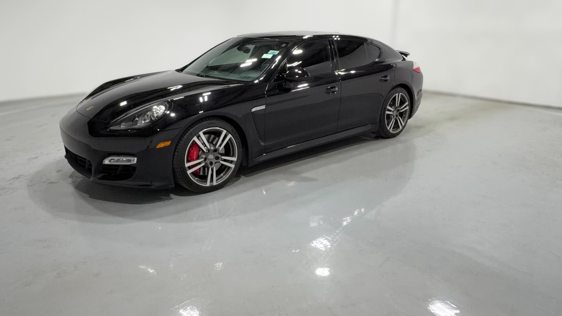 2013 Porsche Panamera vehicle photo