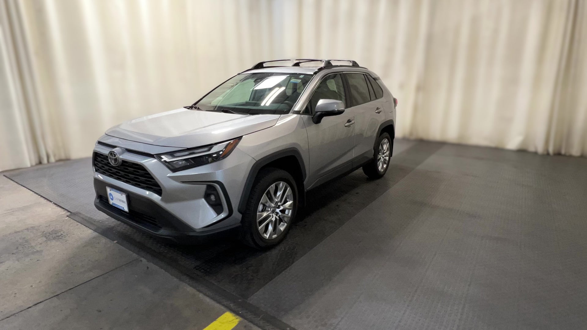 2025 Toyota RAV4 vehicle photo