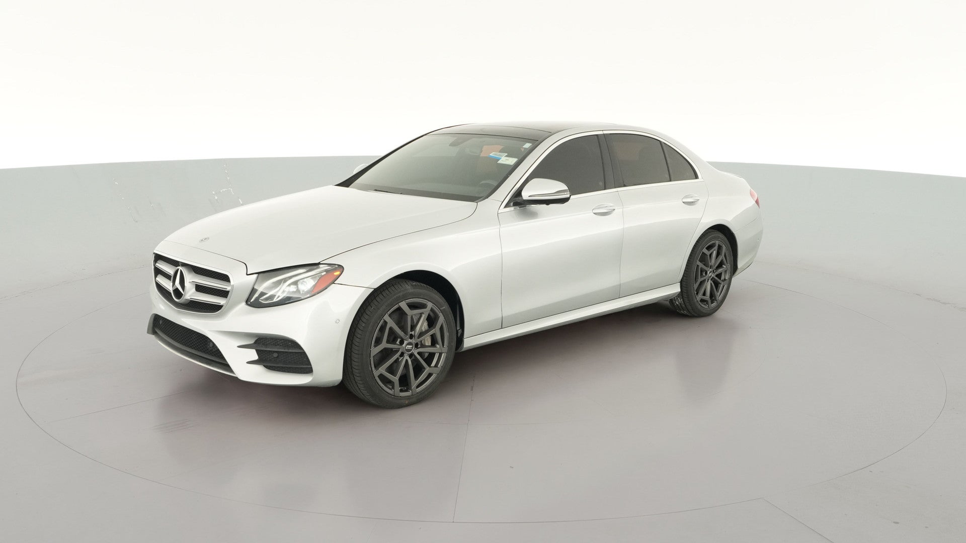 2019 Mercedes-Benz E-Class vehicle photo