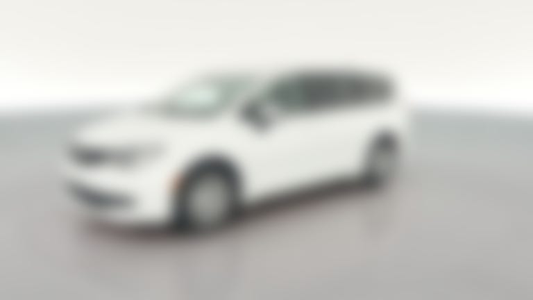 2023 Chrysler Voyager vehicle photo