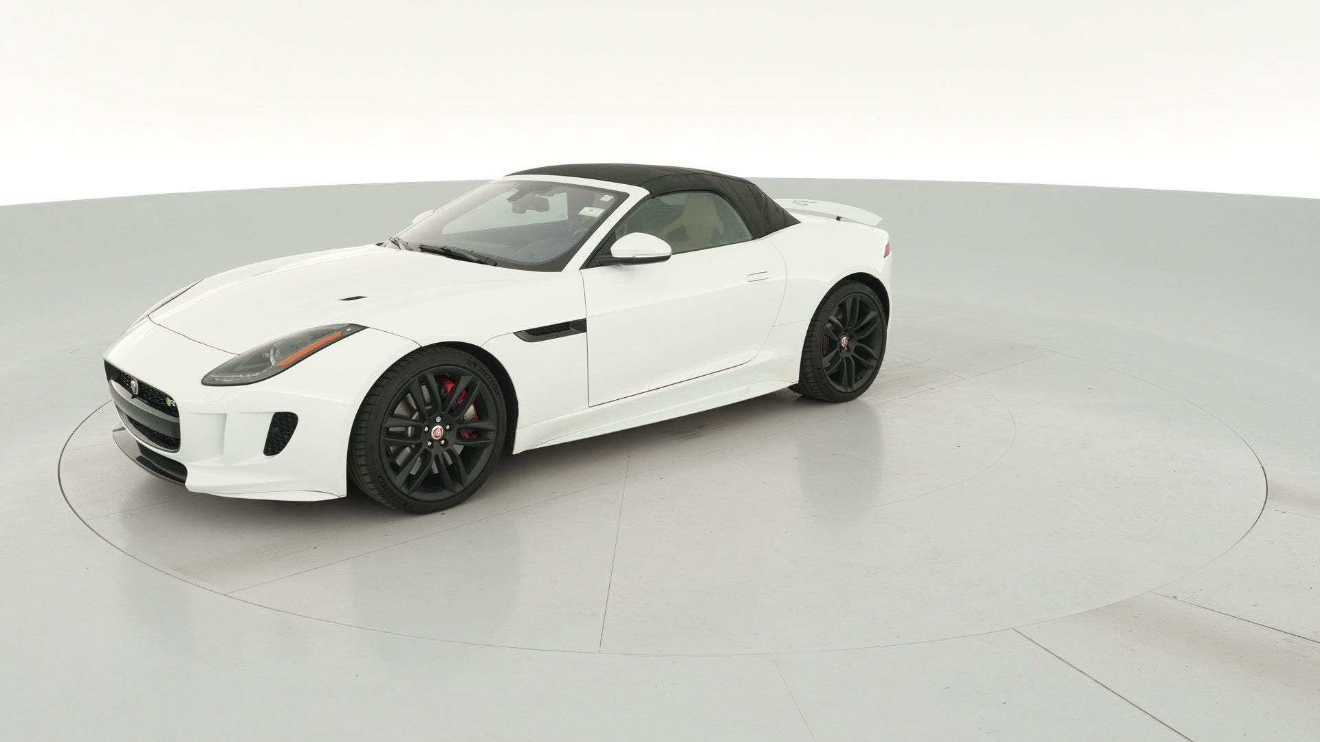 2017 Jaguar F-TYPE vehicle photo