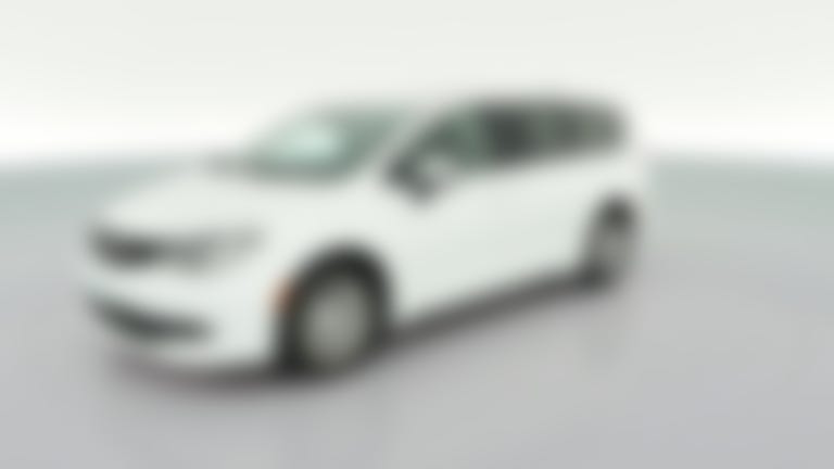 2023 Chrysler Voyager vehicle photo