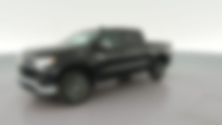 2024 Chevrolet Silverado 1500 Crew Cab vehicle photo