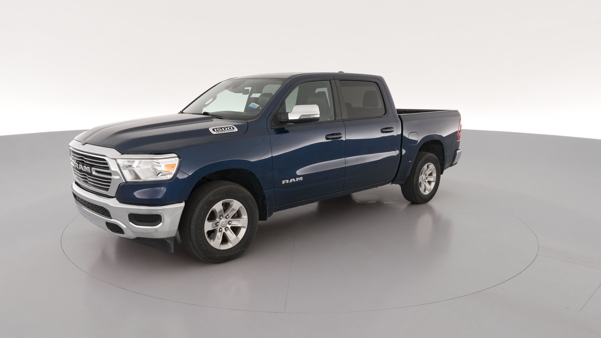 2024 Ram 1500 Crew Cab vehicle photo