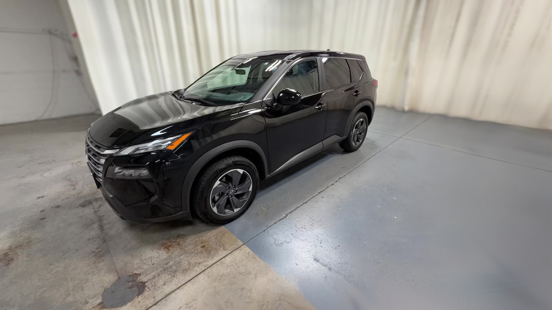 2025 Nissan Rogue vehicle photo