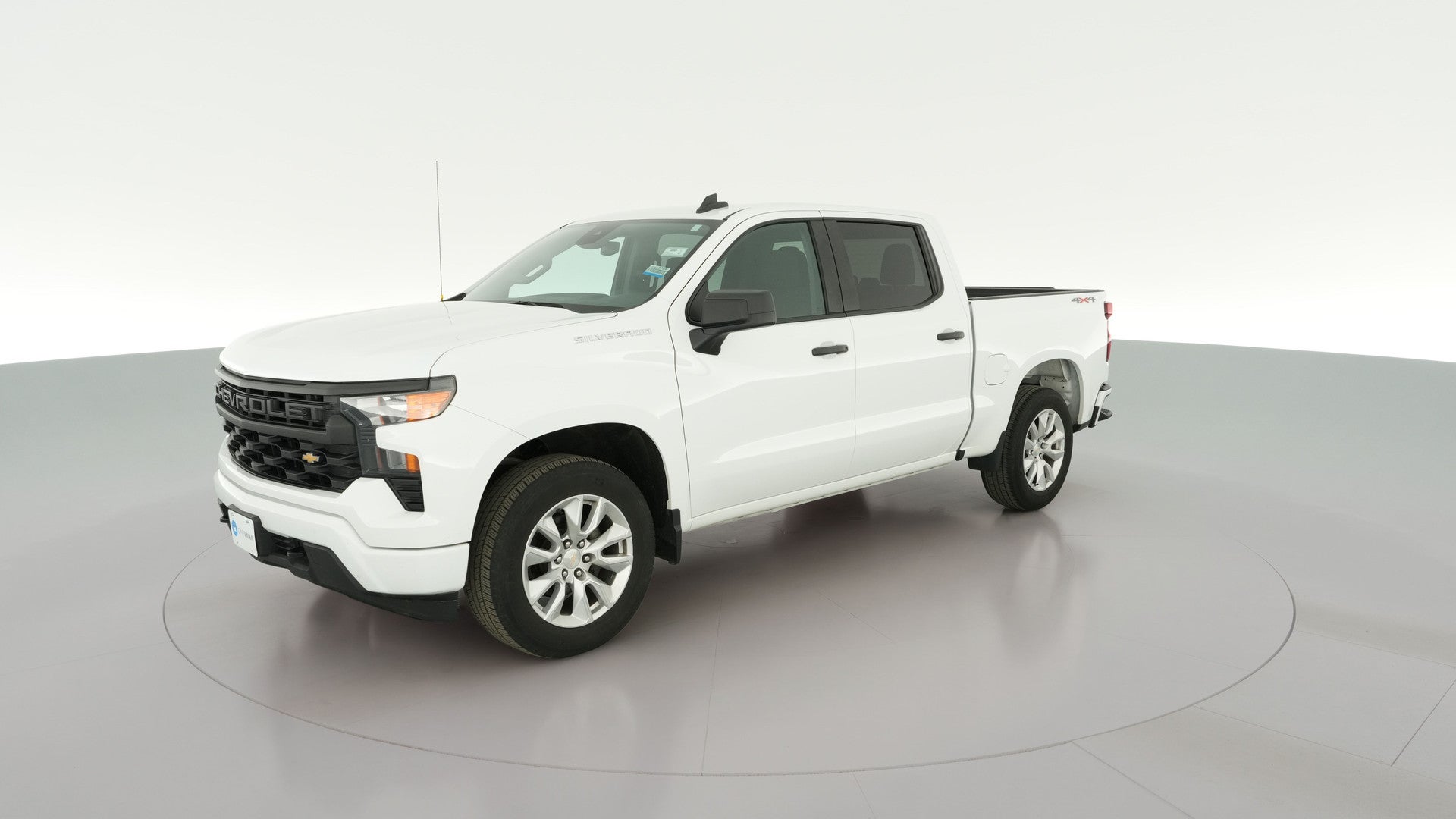 2022 Chevrolet Silverado 1500 Crew Cab vehicle photo