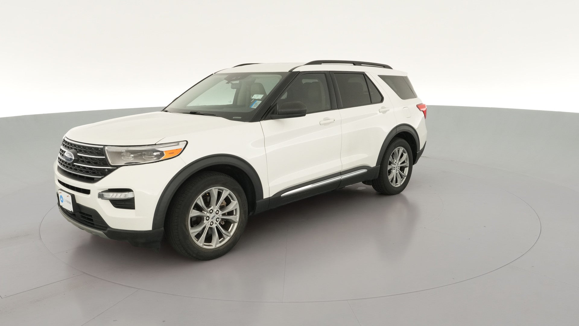 2021 Ford Explorer vehicle photo