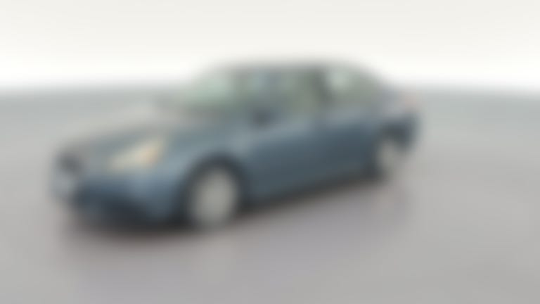 2013 Subaru Legacy vehicle photo