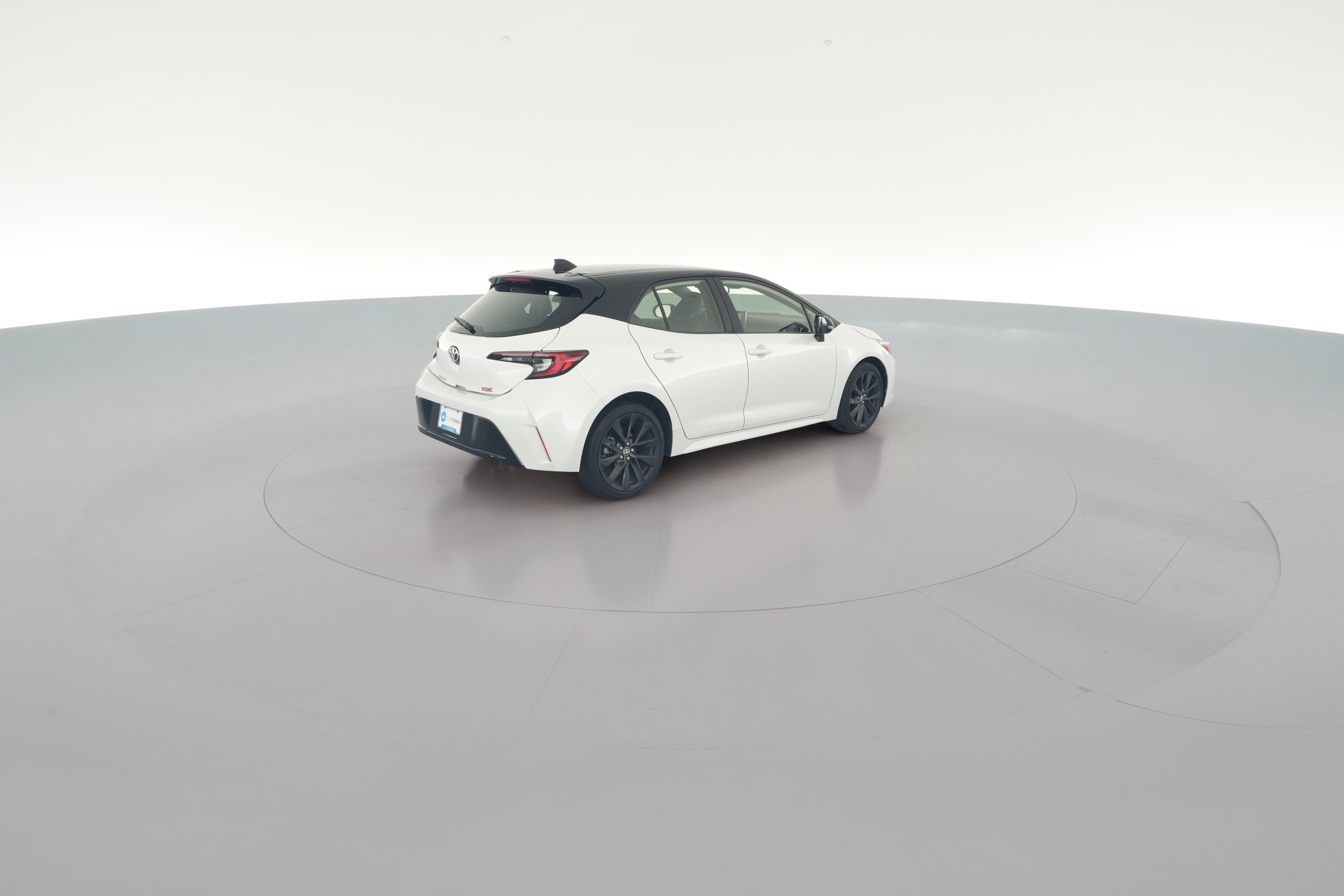 2024 Toyota Corolla Hatchback XSE - Photo 30