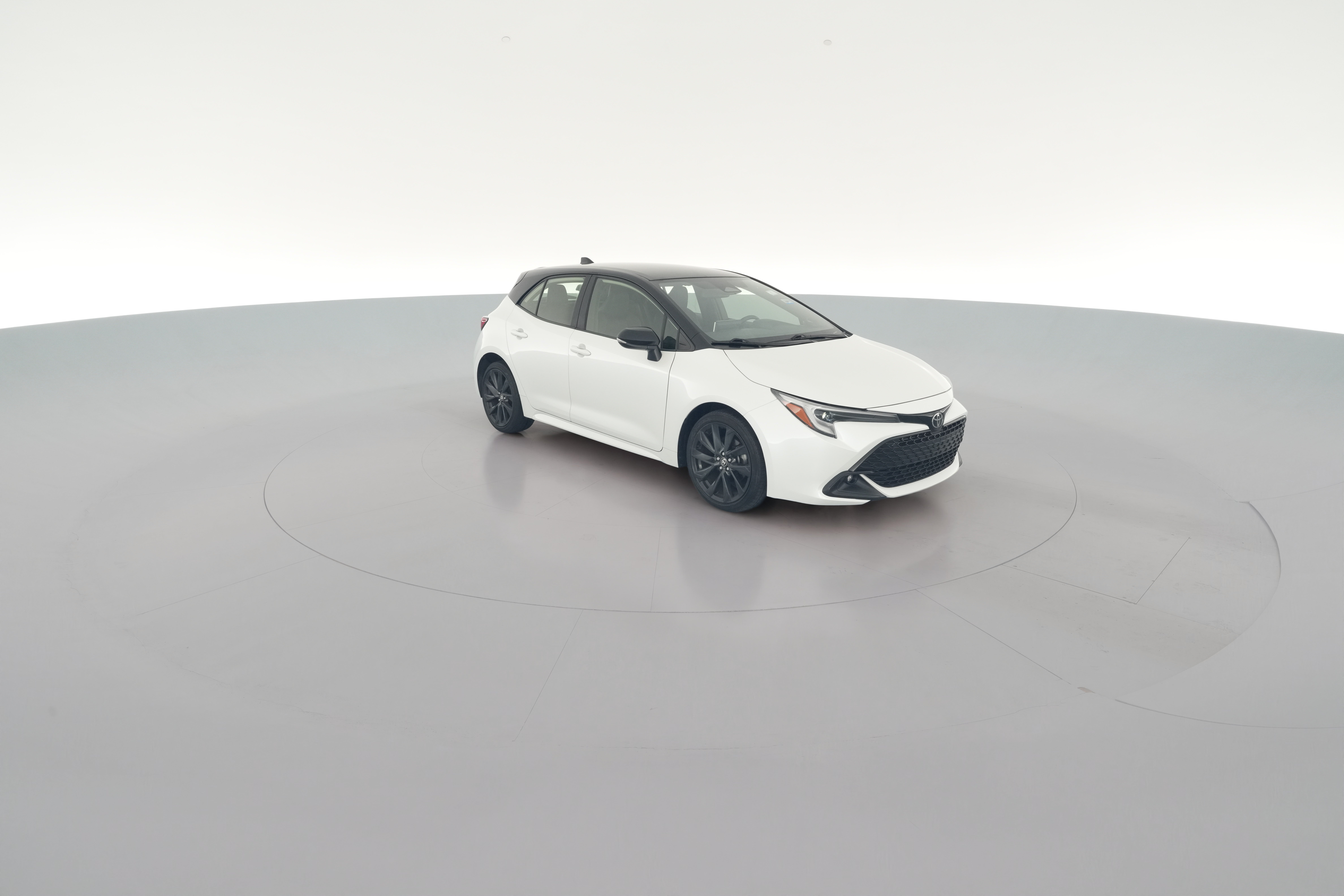 2024 Toyota Corolla Hatchback XSE - Photo 34