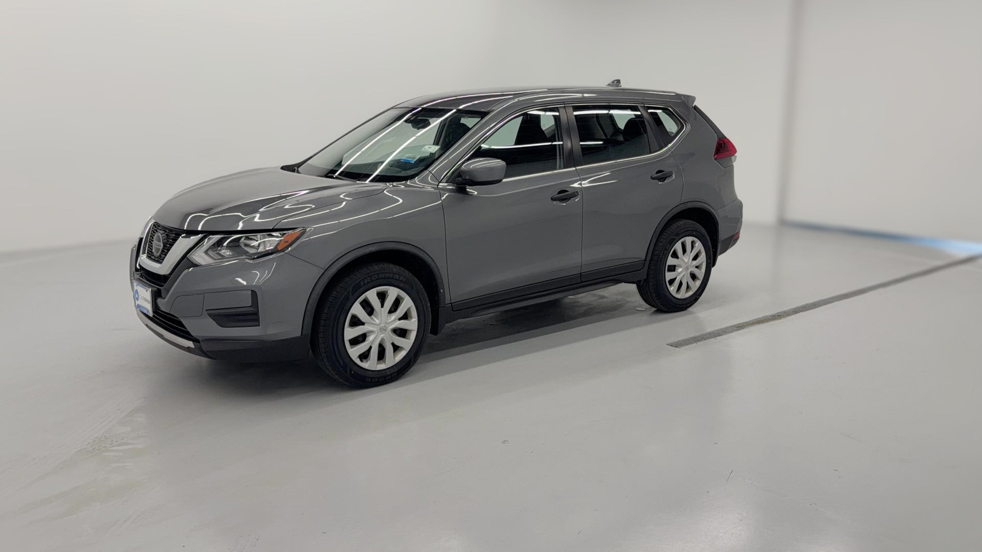 2018 Nissan Rogue vehicle photo