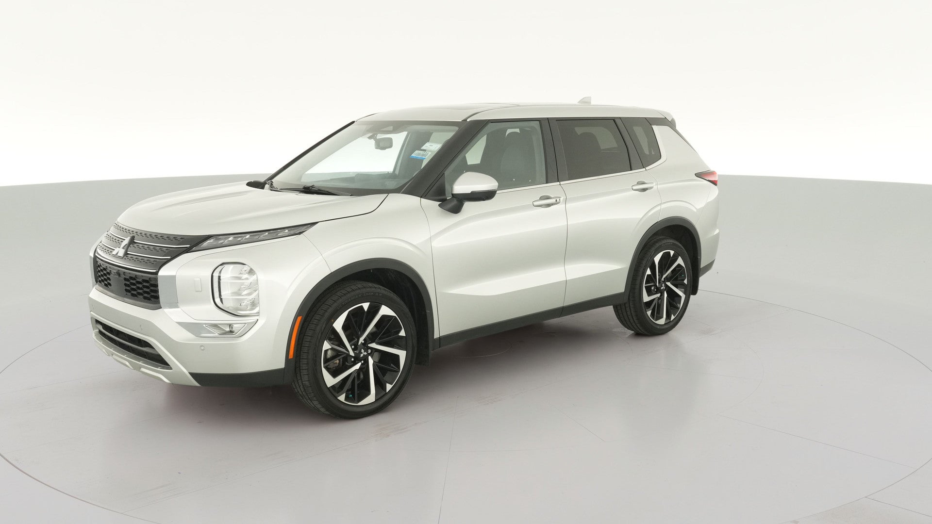 2023 Mitsubishi Outlander vehicle photo