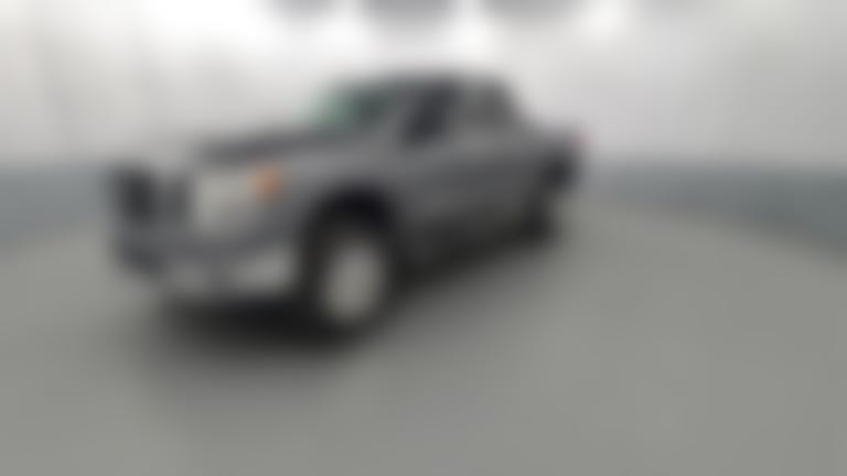 2017 Nissan TITAN XD Crew Cab vehicle photo