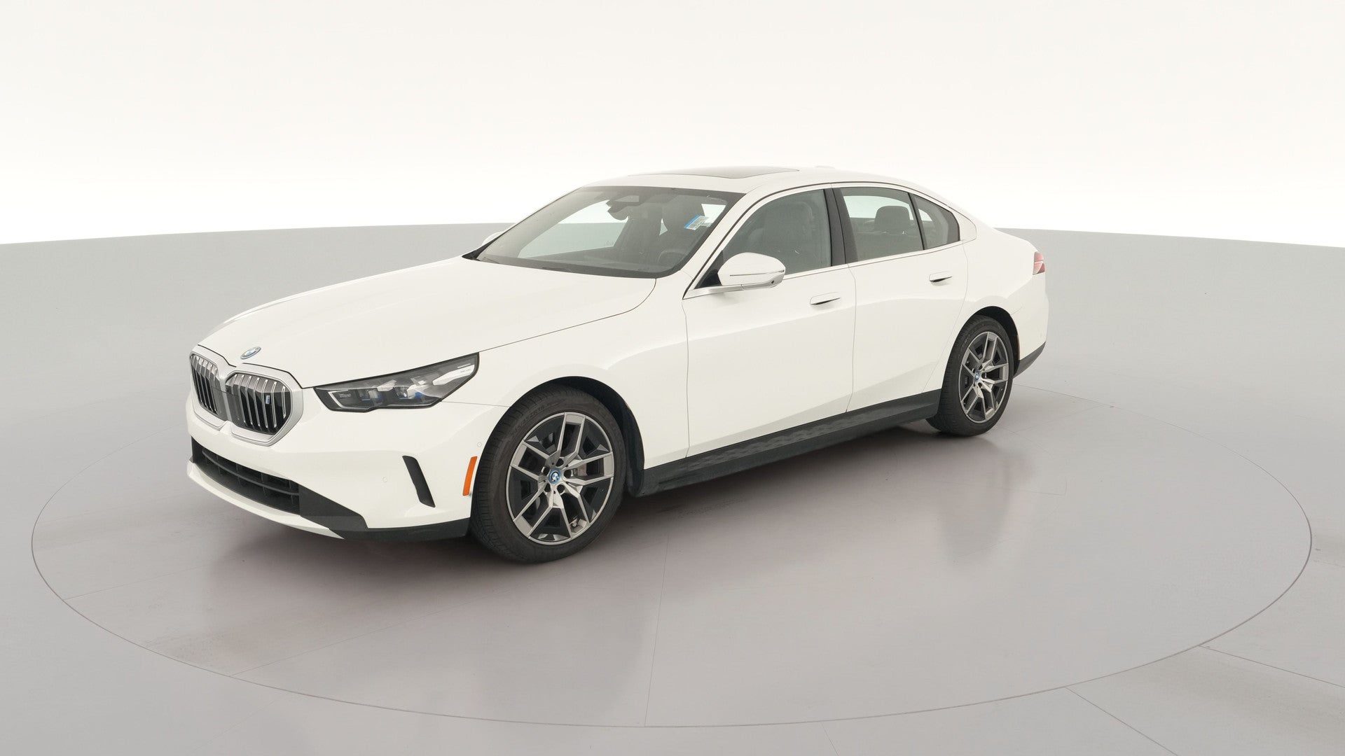 2024 BMW i5 vehicle photo
