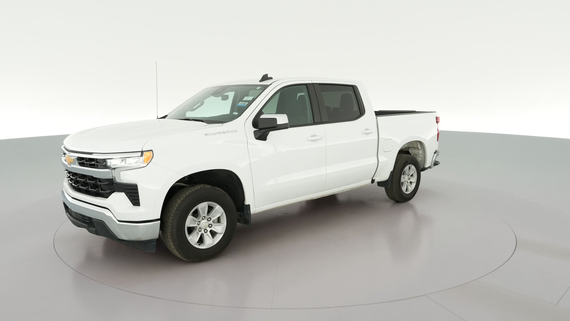 2025 Chevrolet Silverado 1500 Crew Cab vehicle photo