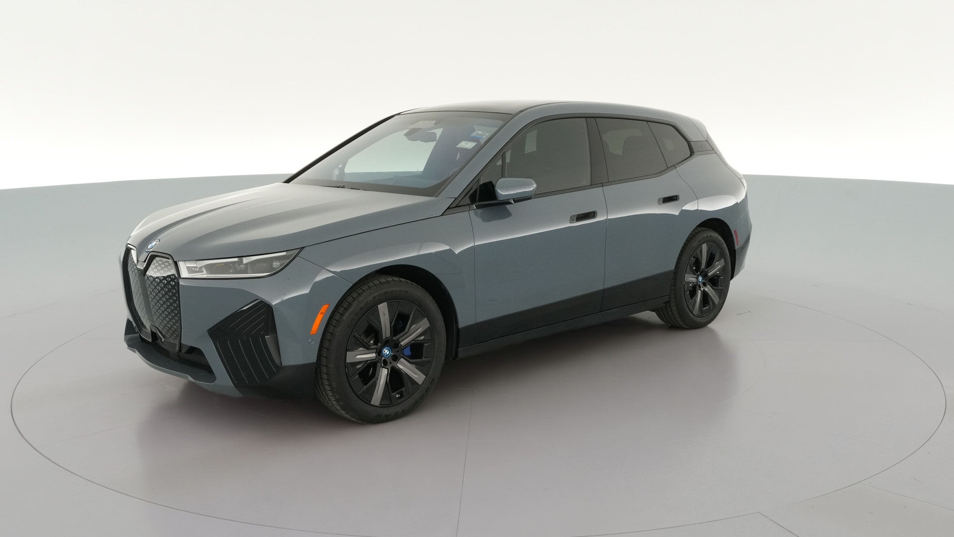 2024 BMW iX vehicle photo
