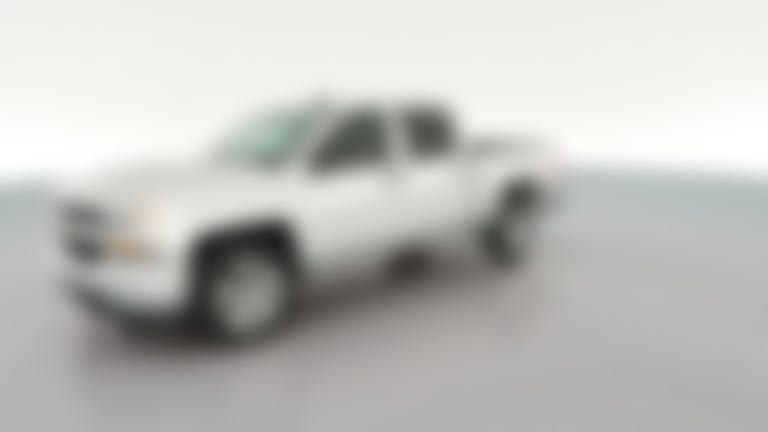 2018 Chevrolet Silverado 1500 Crew Cab vehicle photo