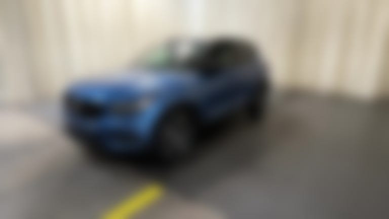 2019 Volvo XC40 vehicle photo