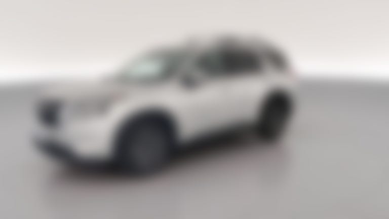 2024 Nissan Pathfinder vehicle photo