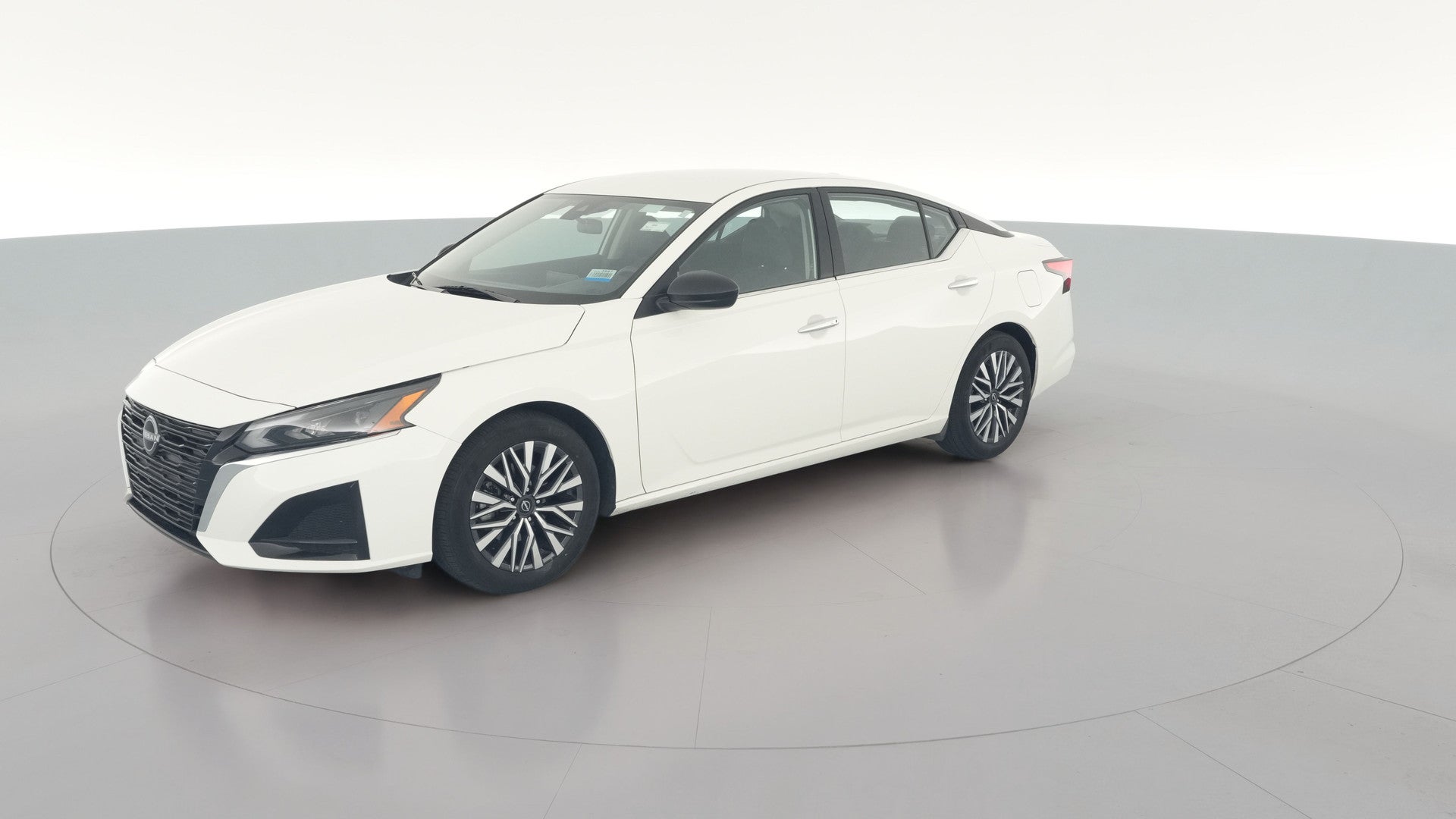 2025 Nissan Altima vehicle photo