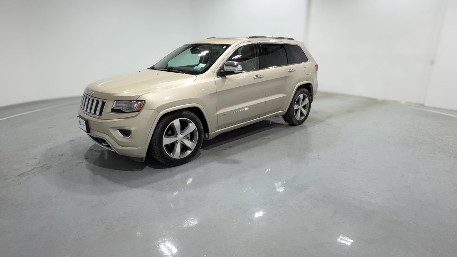 2014 Jeep Grand Cherokee vehicle photo