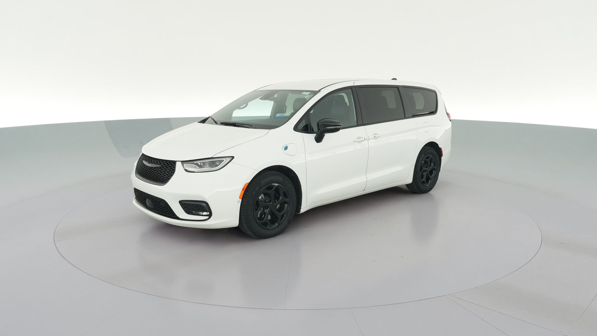 2024 Chrysler Pacifica Hybrid vehicle photo