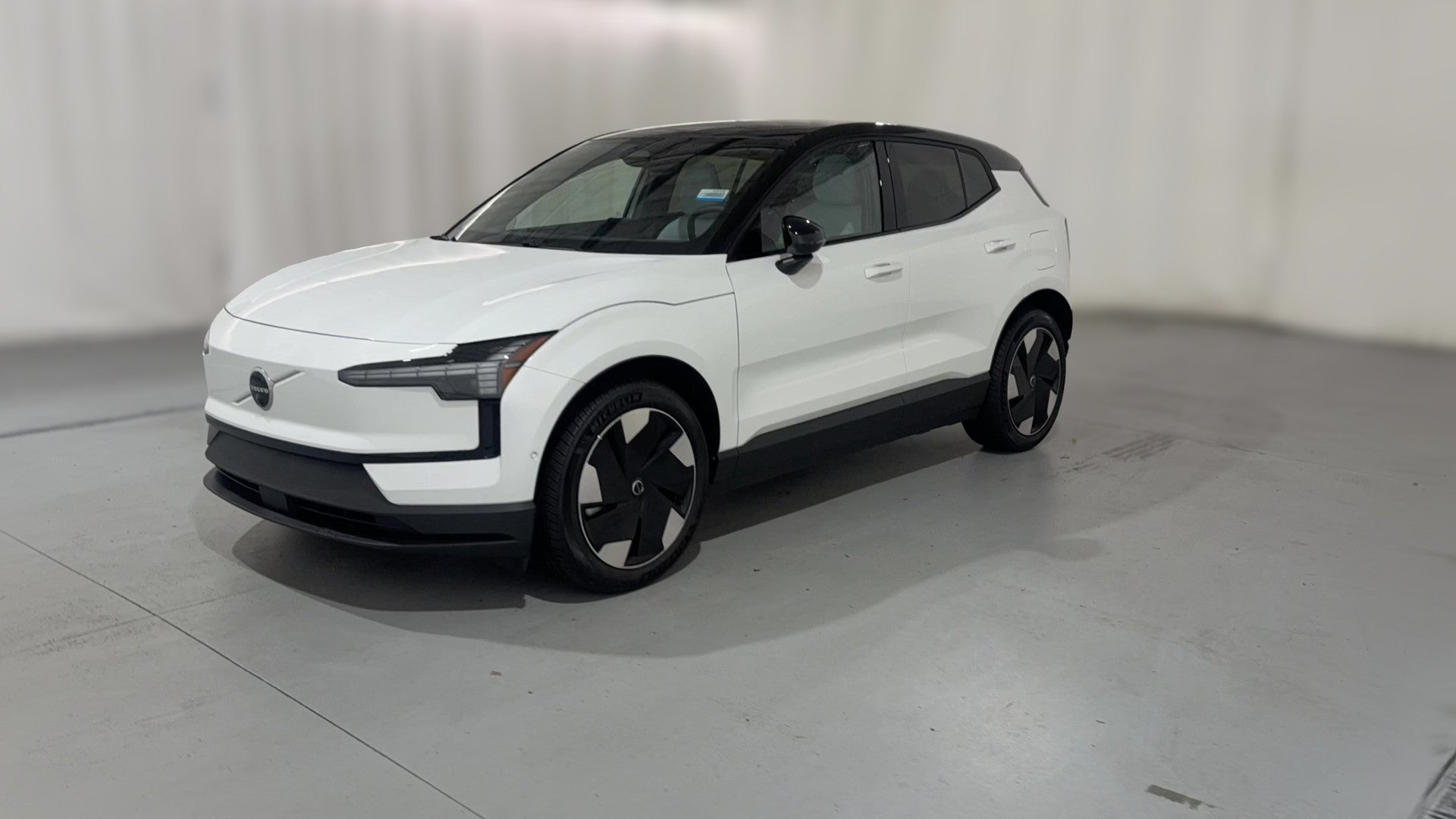 2026 Volvo EX30 vehicle photo