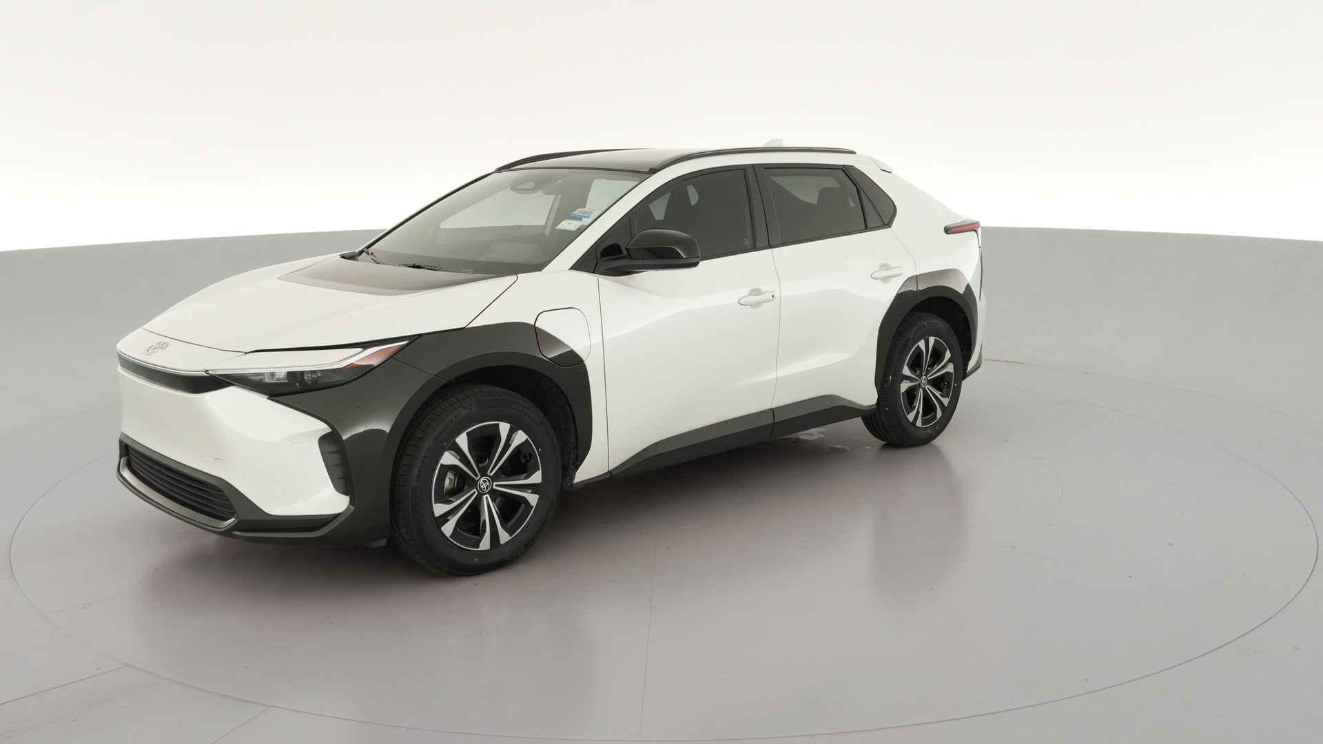 2024 Toyota bZ4X vehicle photo