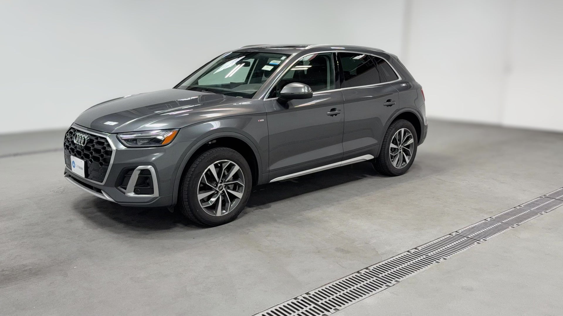 2022 Audi Q5 vehicle photo