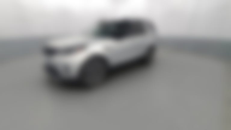 2024 Land Rover Discovery vehicle photo