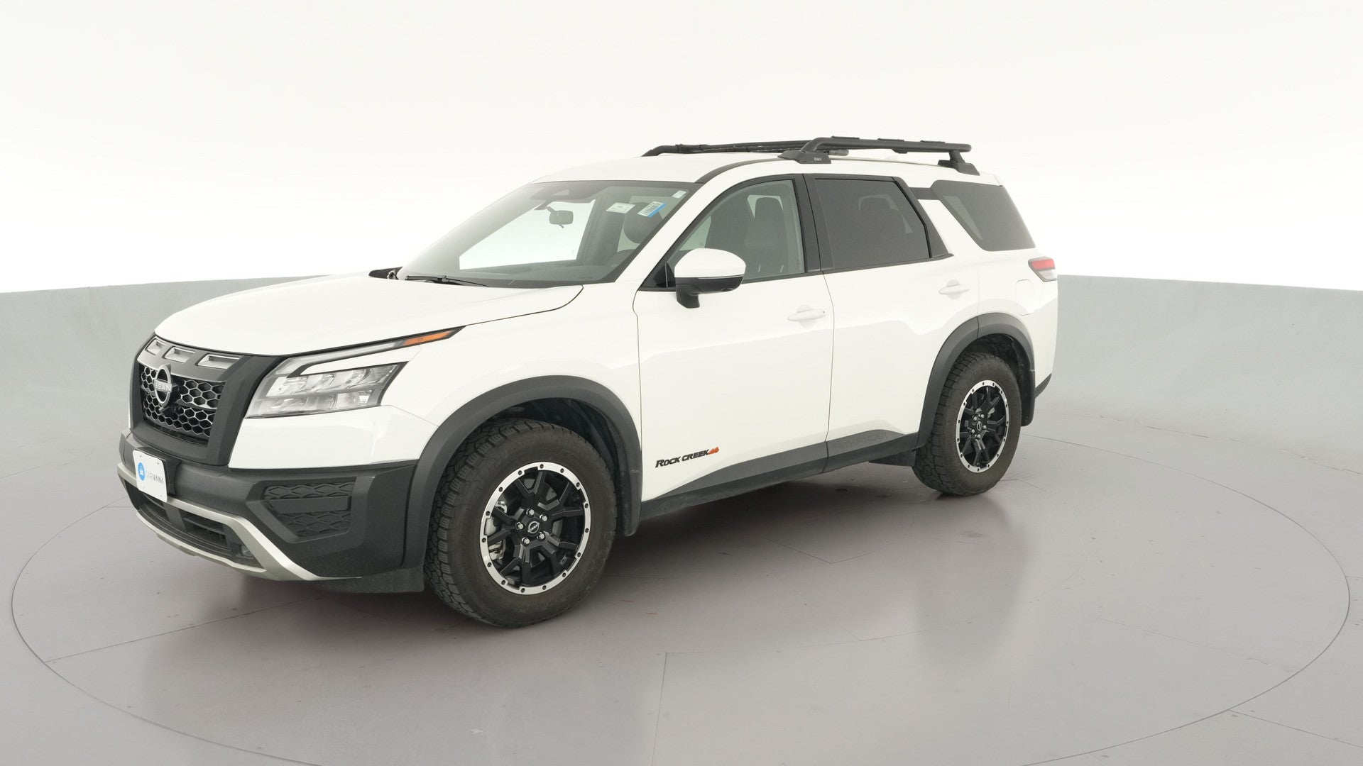 2025 Nissan Pathfinder vehicle photo