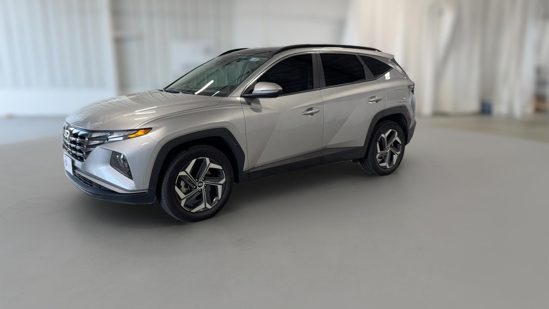 2024 Hyundai Tucson Hybrid vehicle photo