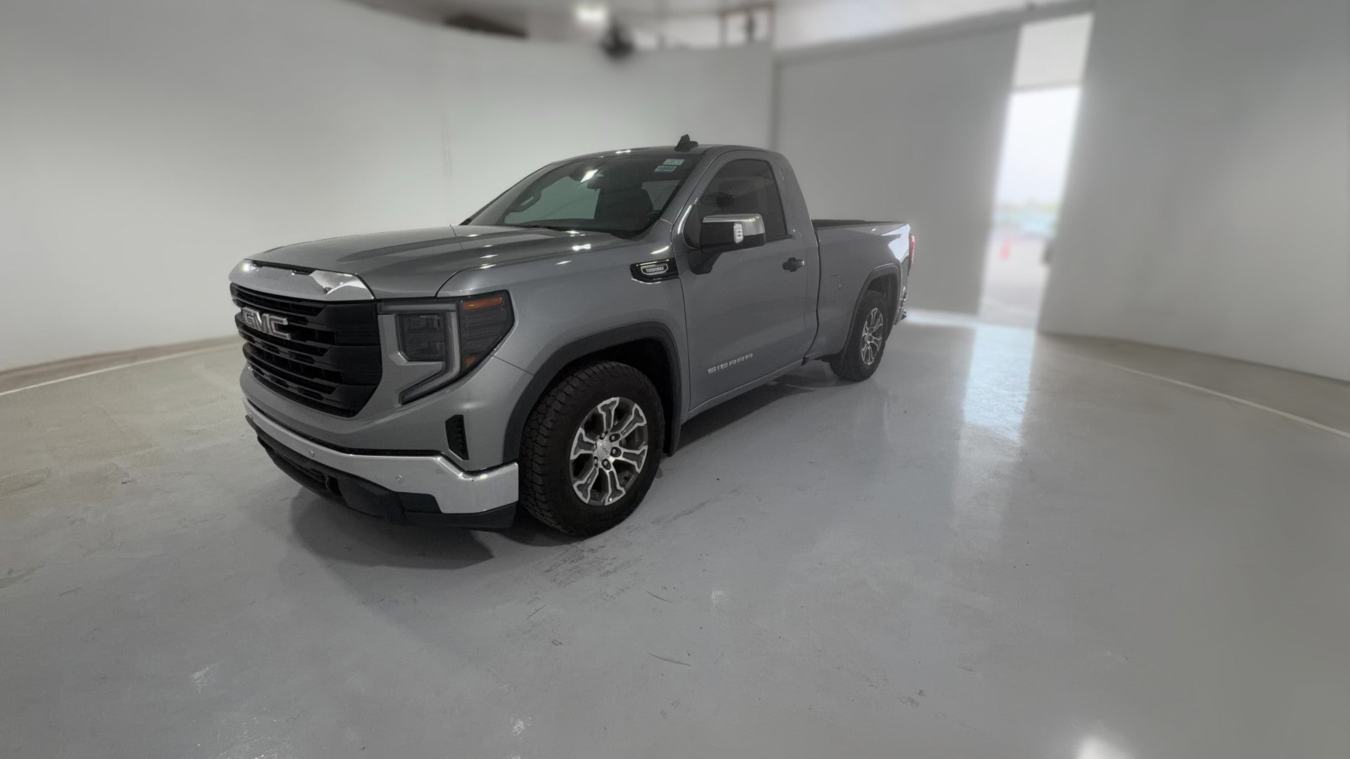 2026 GMC Sierra 1500 Regular Cab vehicle photo