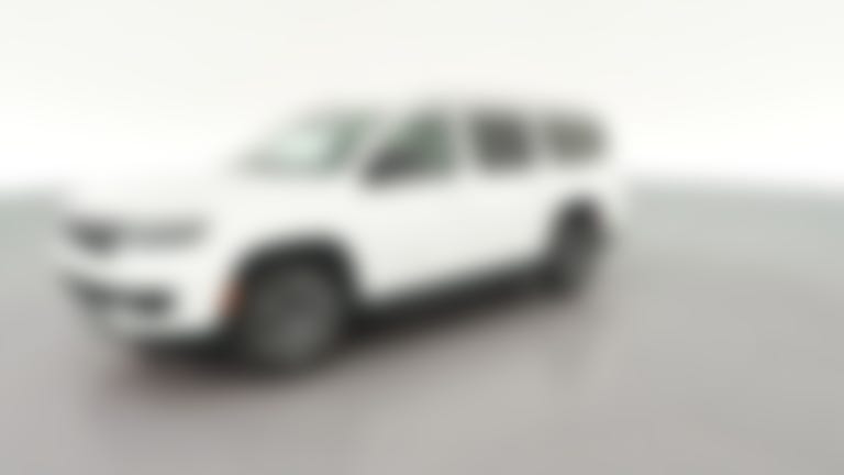 2023 Jeep Wagoneer L vehicle photo