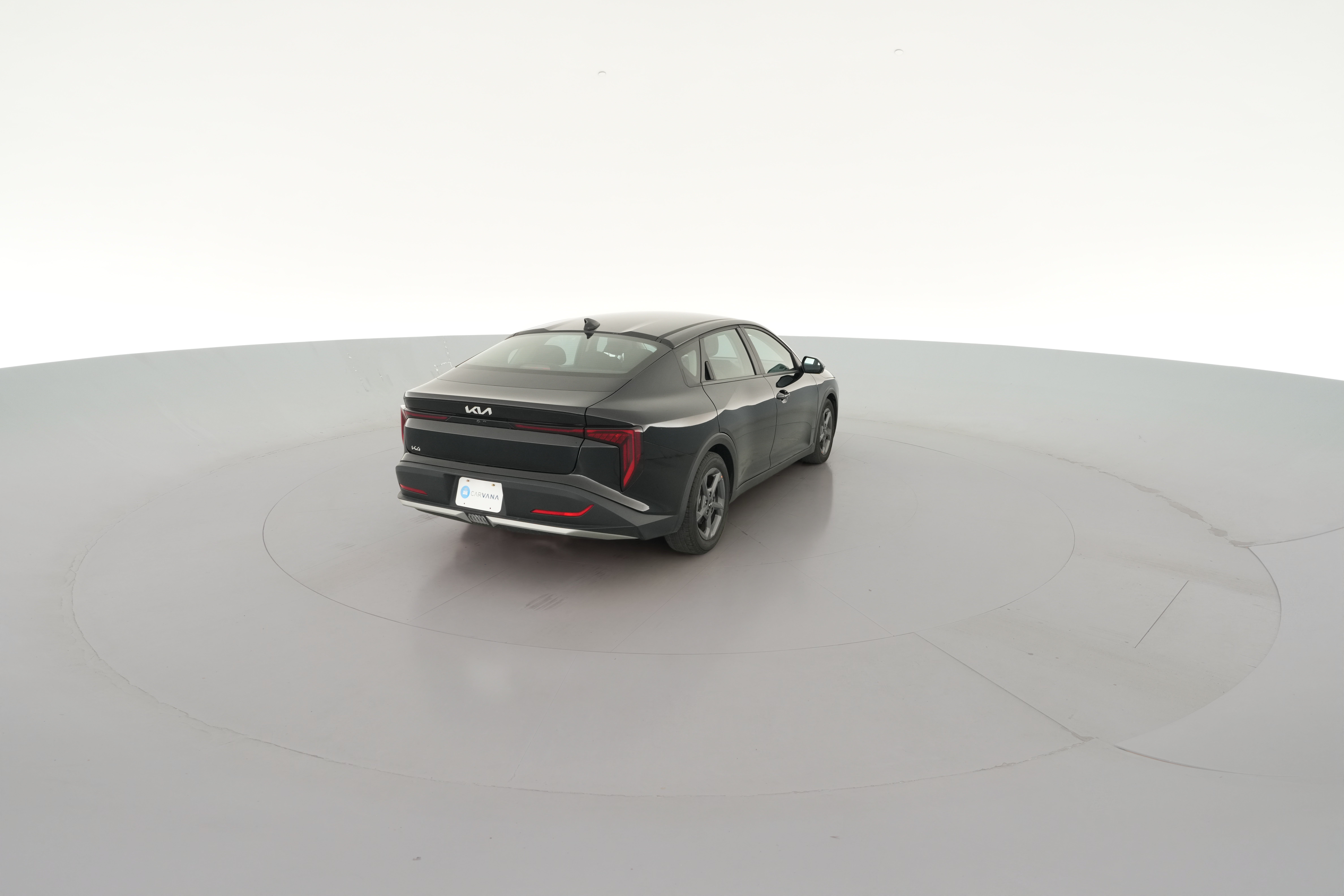 2025 Kia K4 LXS - Photo 32
