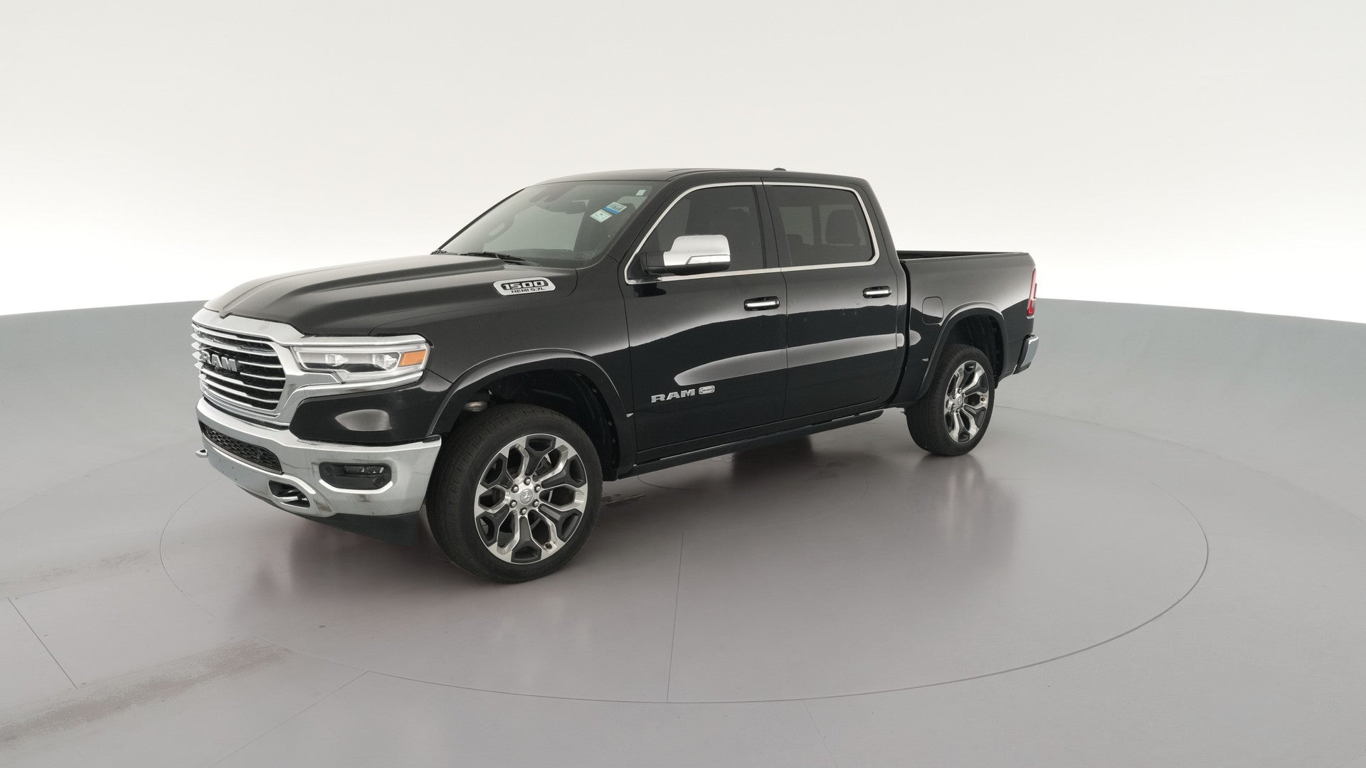 2020 Ram 1500 Crew Cab vehicle photo