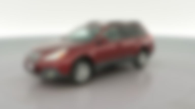 2013 Subaru Outback vehicle photo
