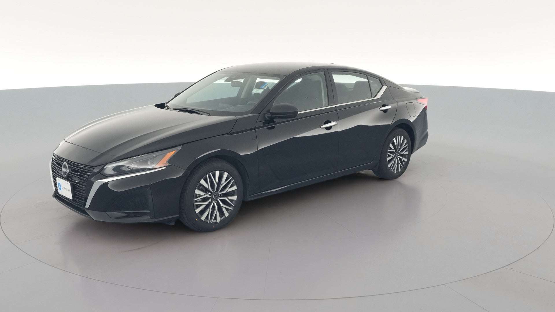 2025 Nissan Altima vehicle photo