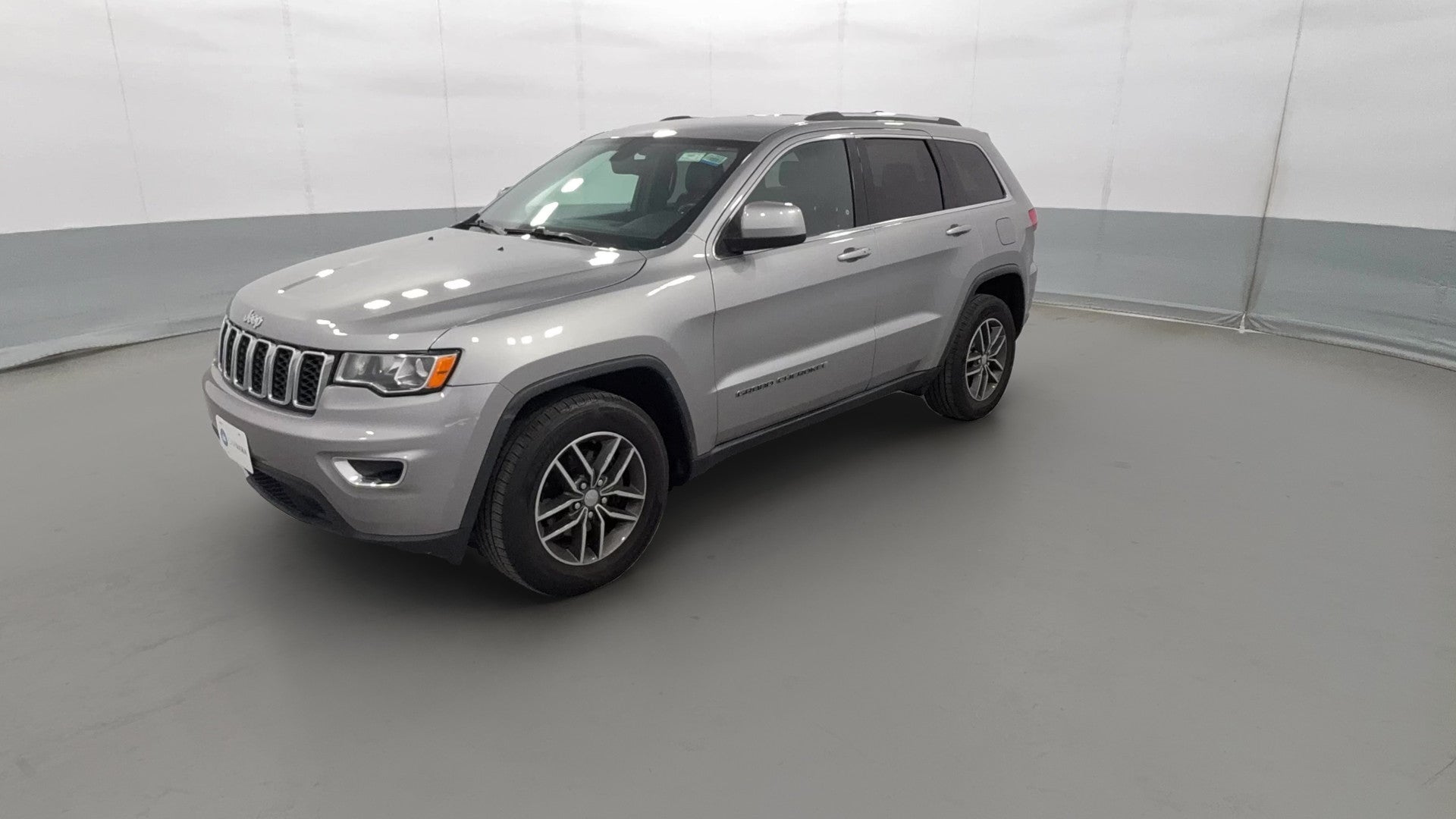 2018 Jeep Grand Cherokee vehicle photo